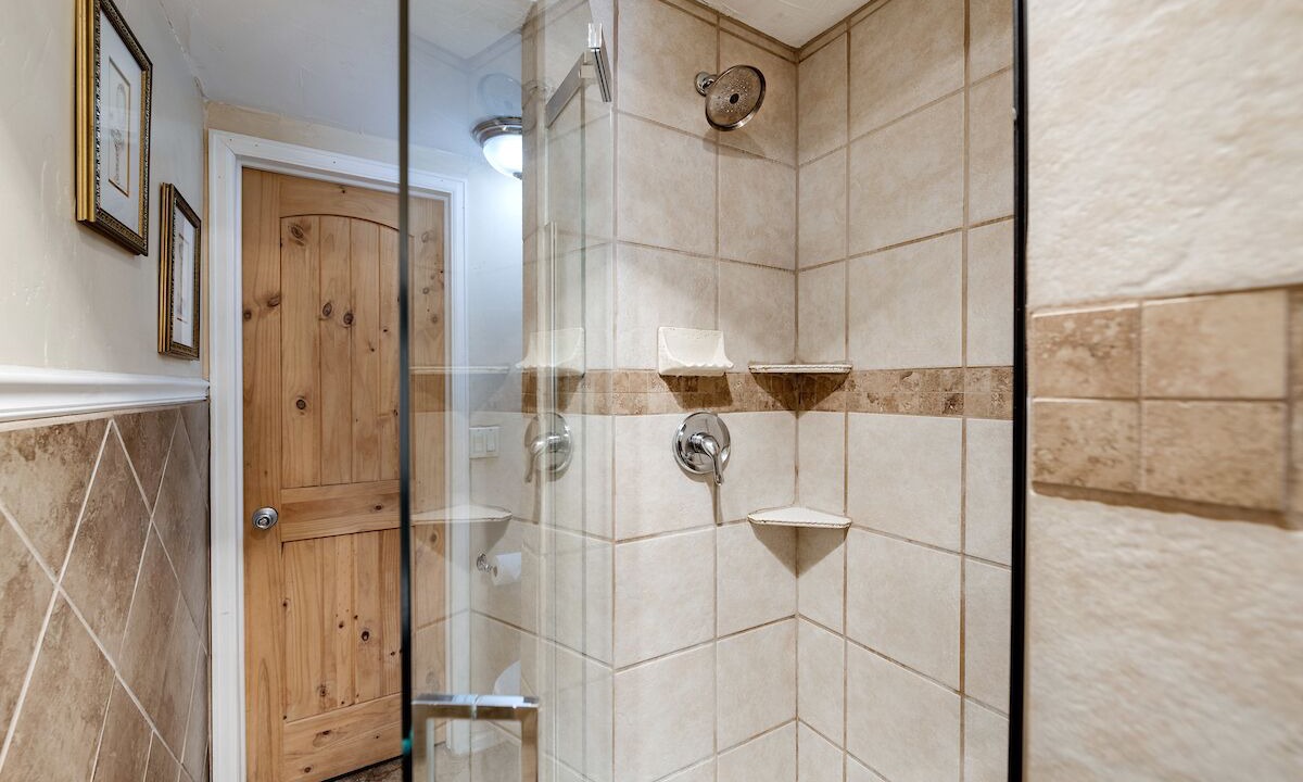 Photo of Bathroom in Historic District