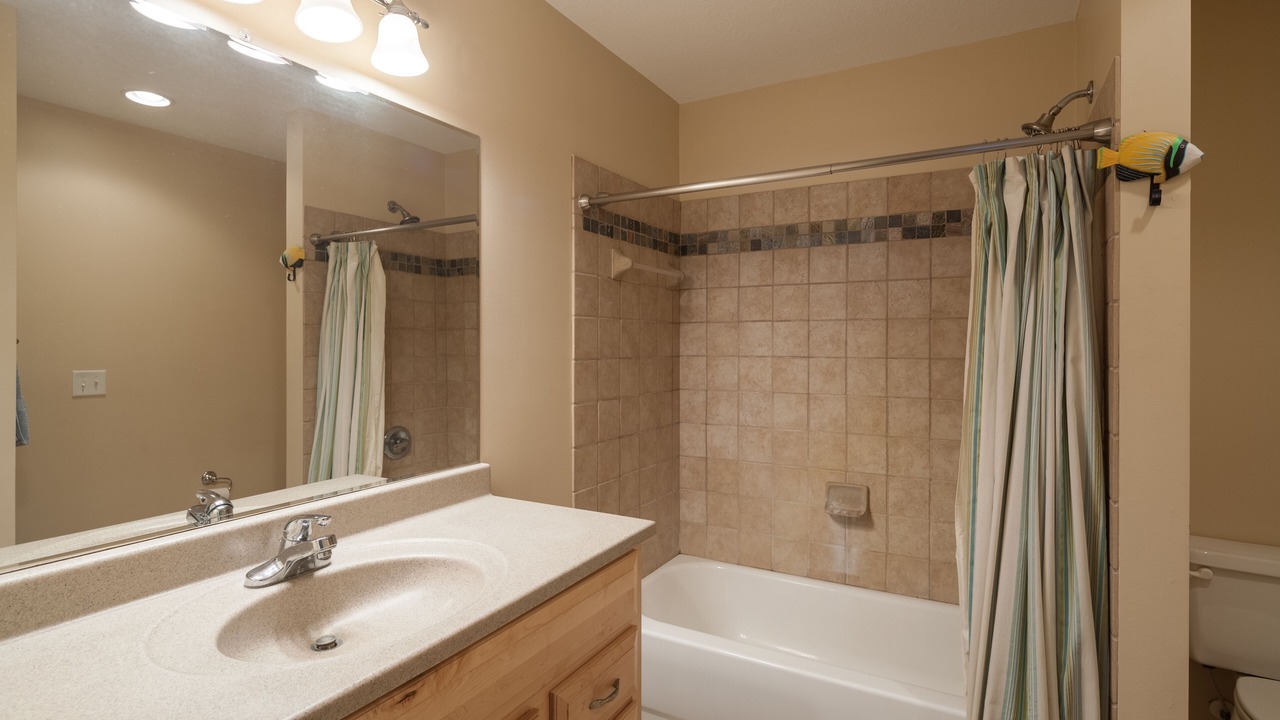 Photo of Bathroom in Putnam Hall