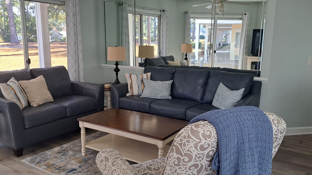 Photo of Livingroom in Calabash