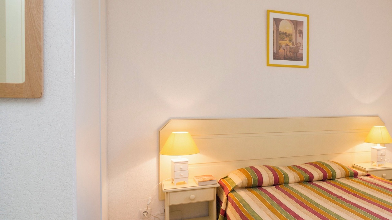 Photo of Bedroom in Homps
