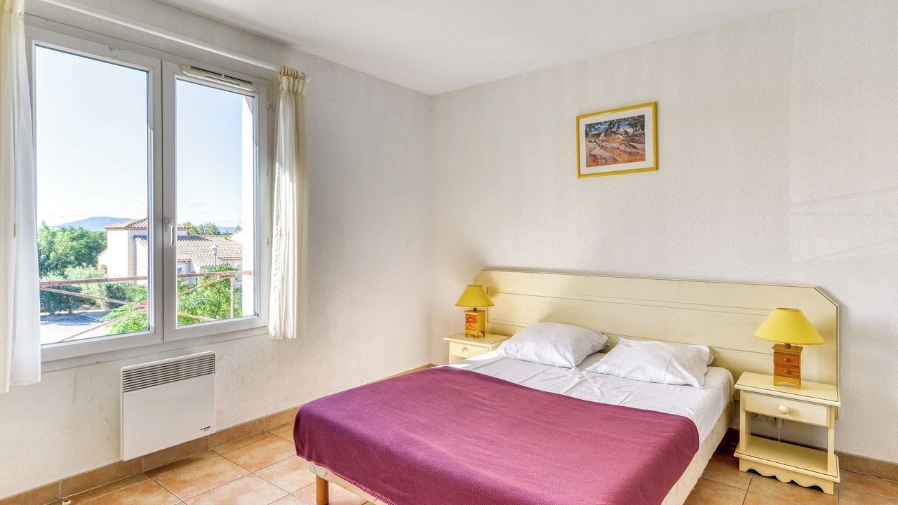Photo of Bedroom in Homps