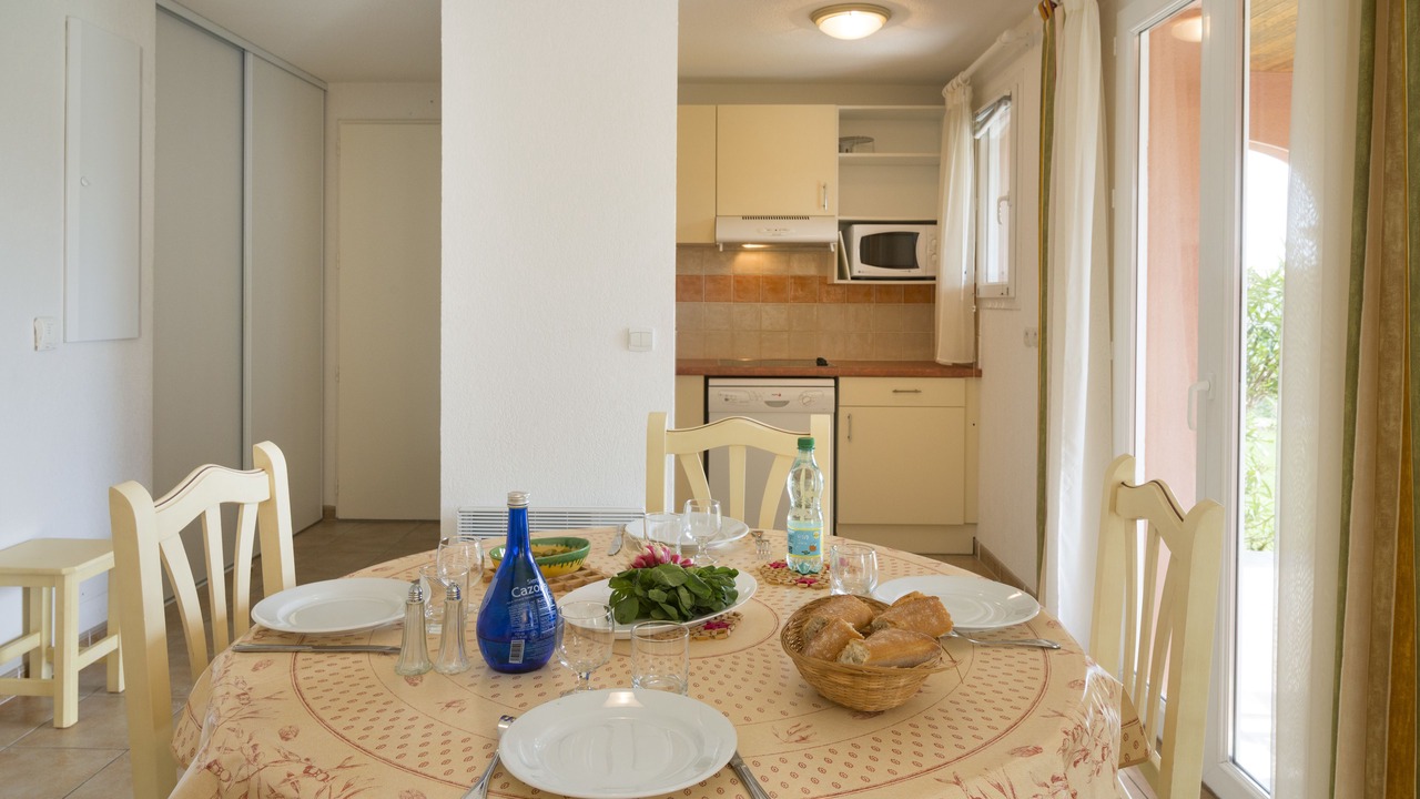 Photo of Kitchen in Homps