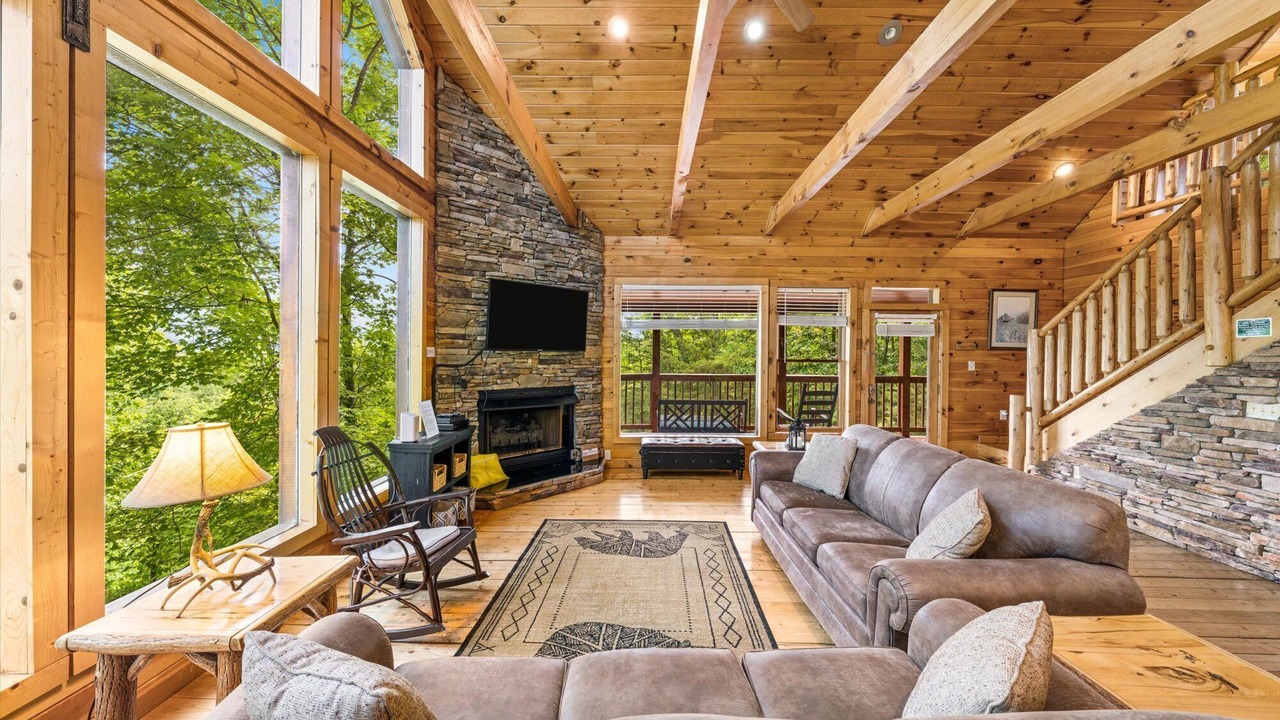 Photo of Livingroom in Gatlinburg