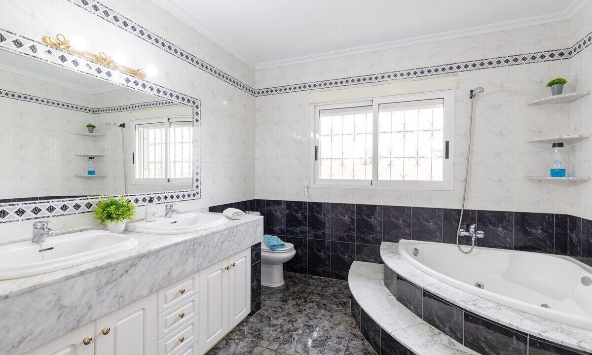 Photo of Bathroom in Mutxamel