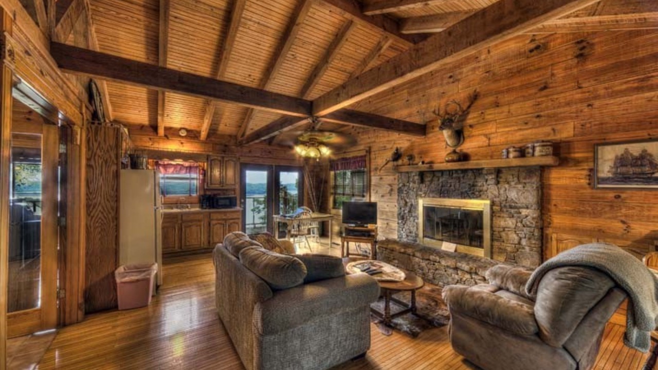 Photo of Livingroom in Eureka Springs