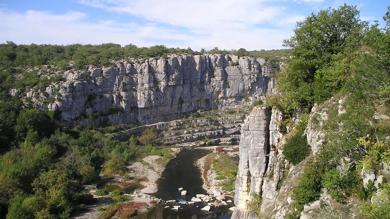 Photo of Outdoor in Banne