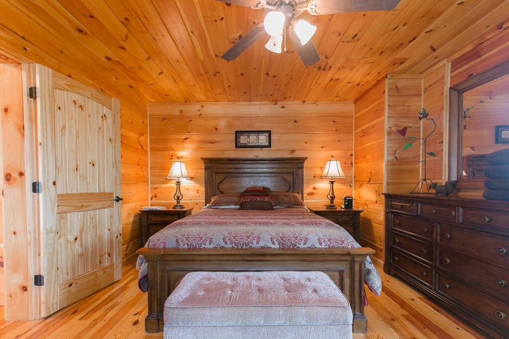 Photo of Bedroom in Black Mountain