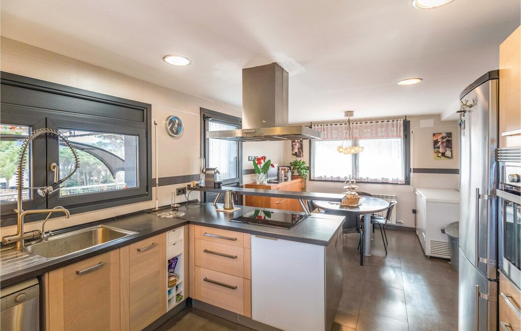 Photo of Kitchen in La Goba