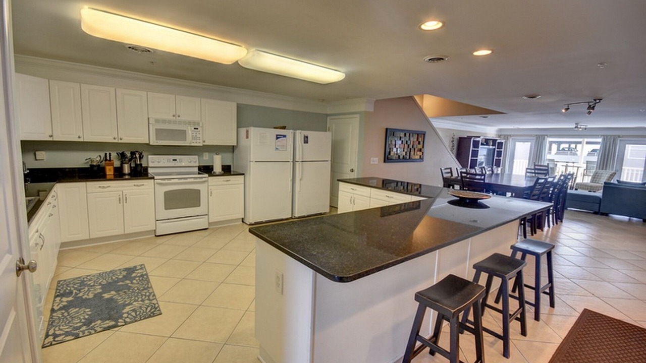 Photo of Bedroom in Crescent Beach