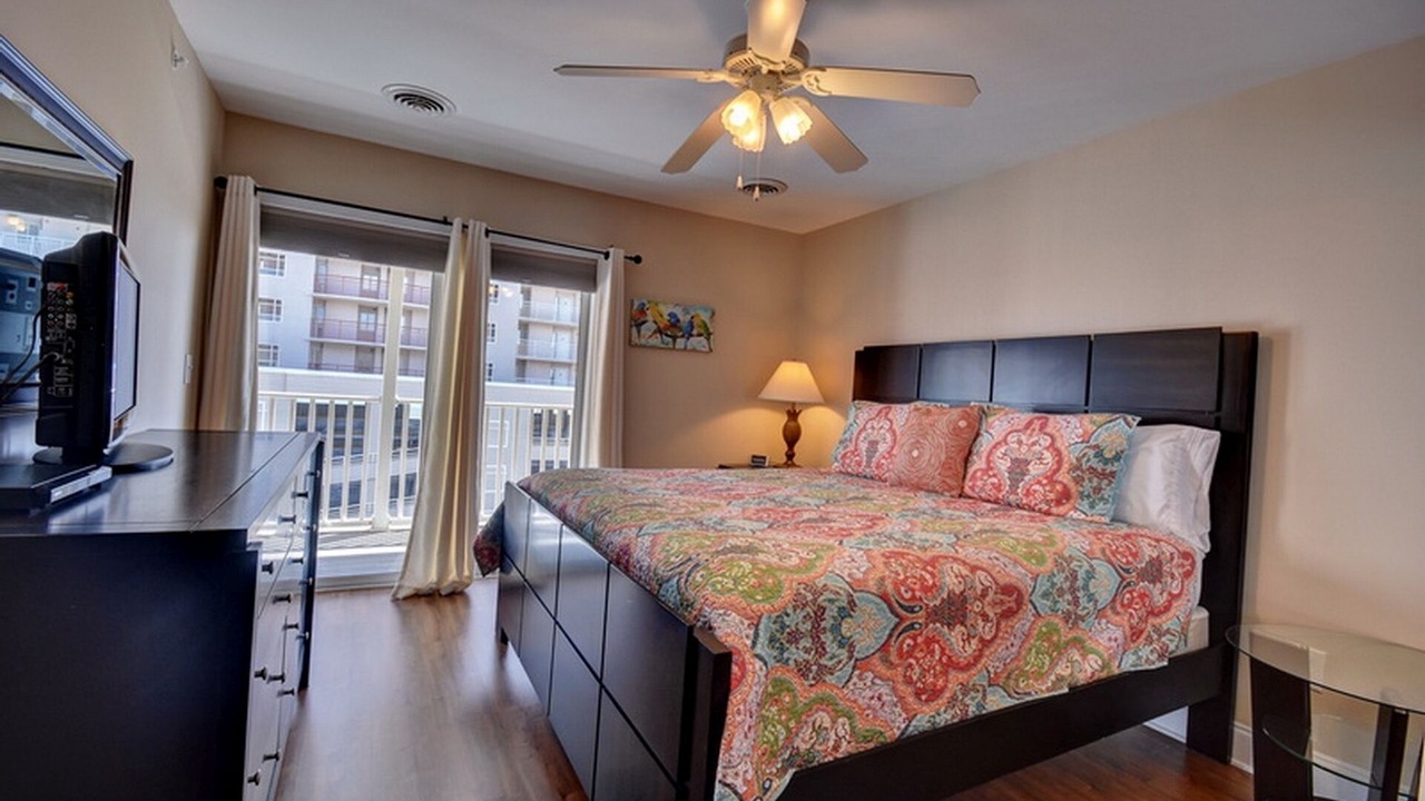 Photo of Bedroom in Crescent Beach
