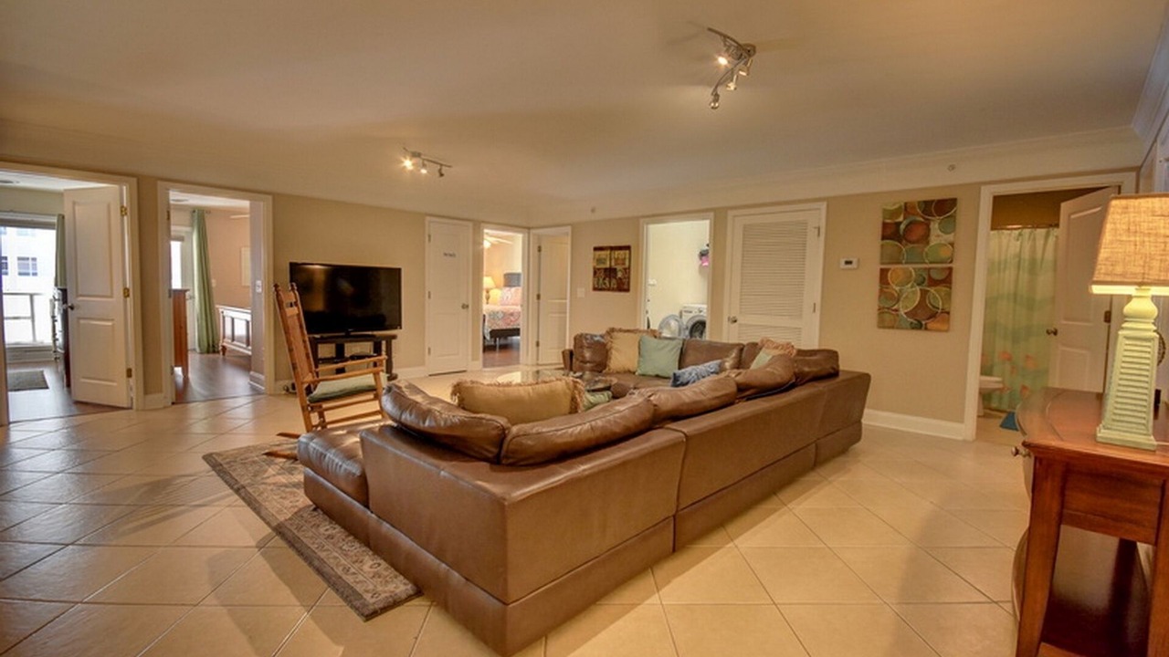 Photo of Bedroom in Crescent Beach