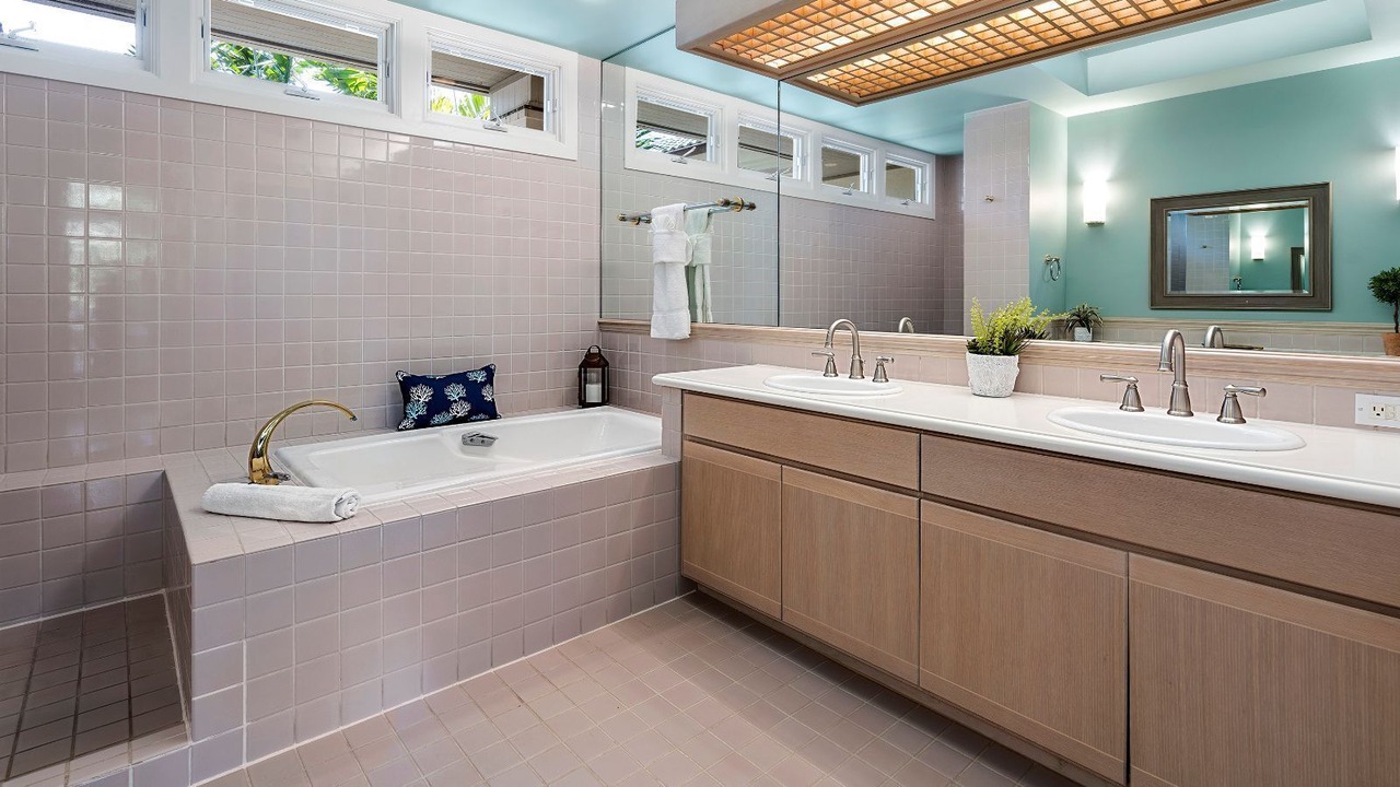 Photo of Bathroom in Kamuela