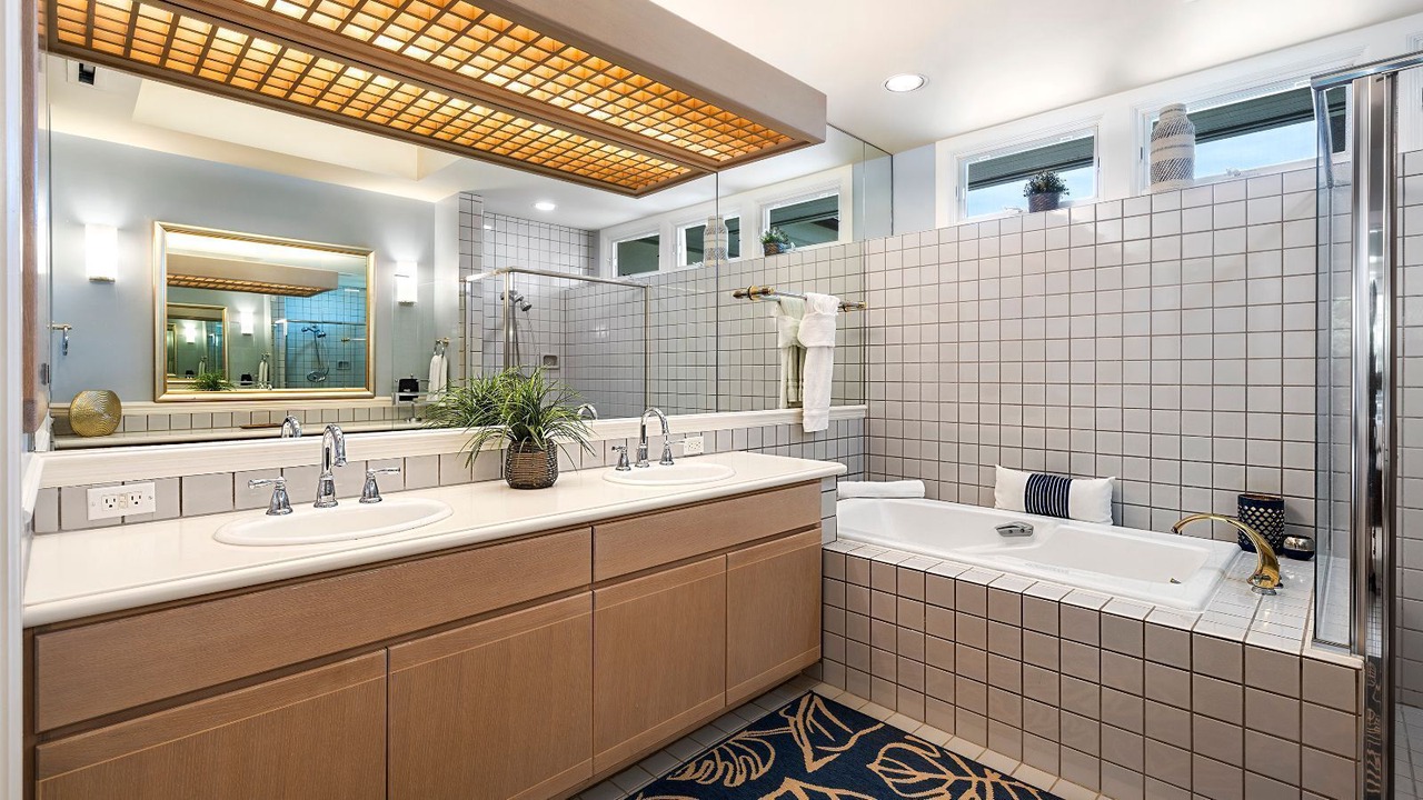 Photo of Bathroom in Kamuela