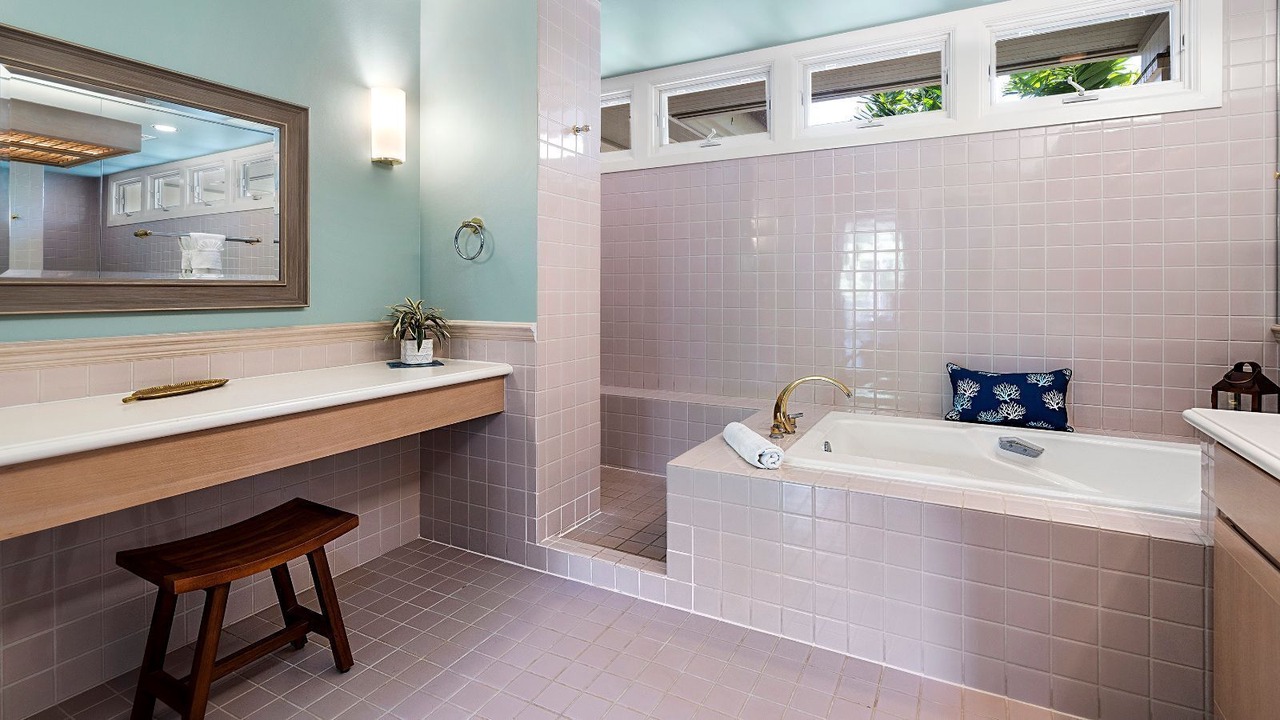 Photo of Bathroom in Kamuela