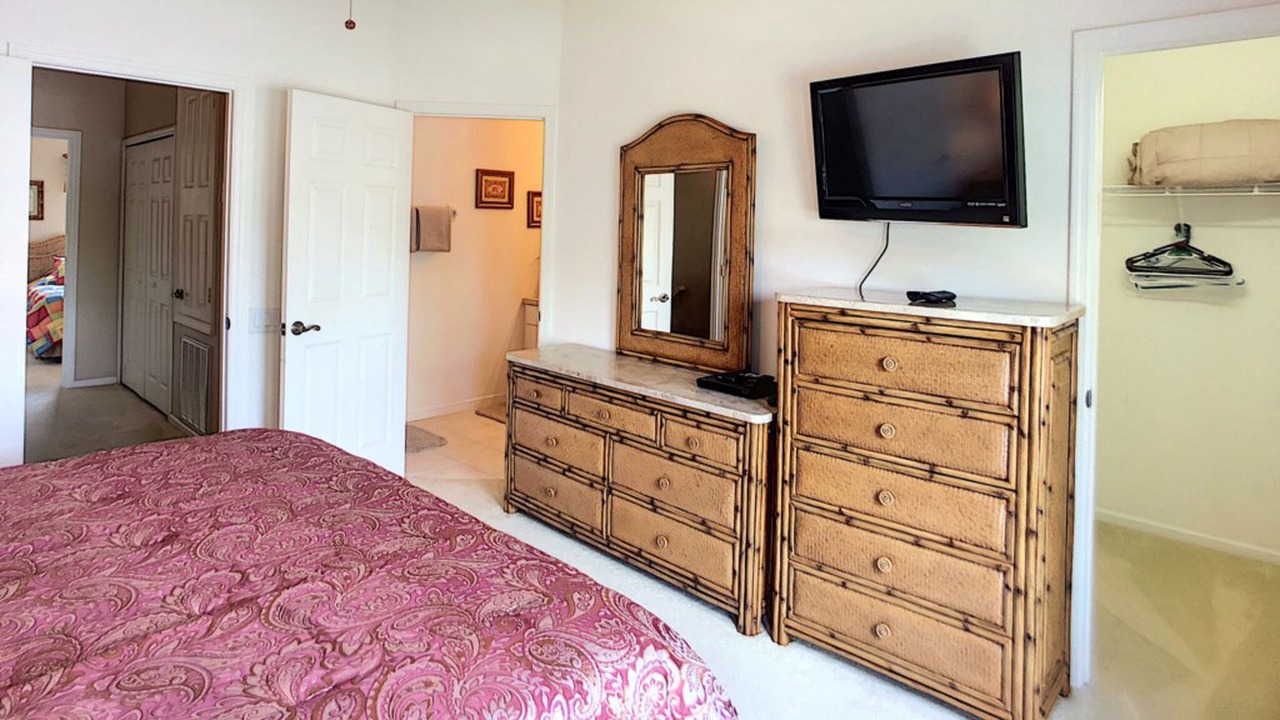 Photo of Bedroom in Windsor Palms
