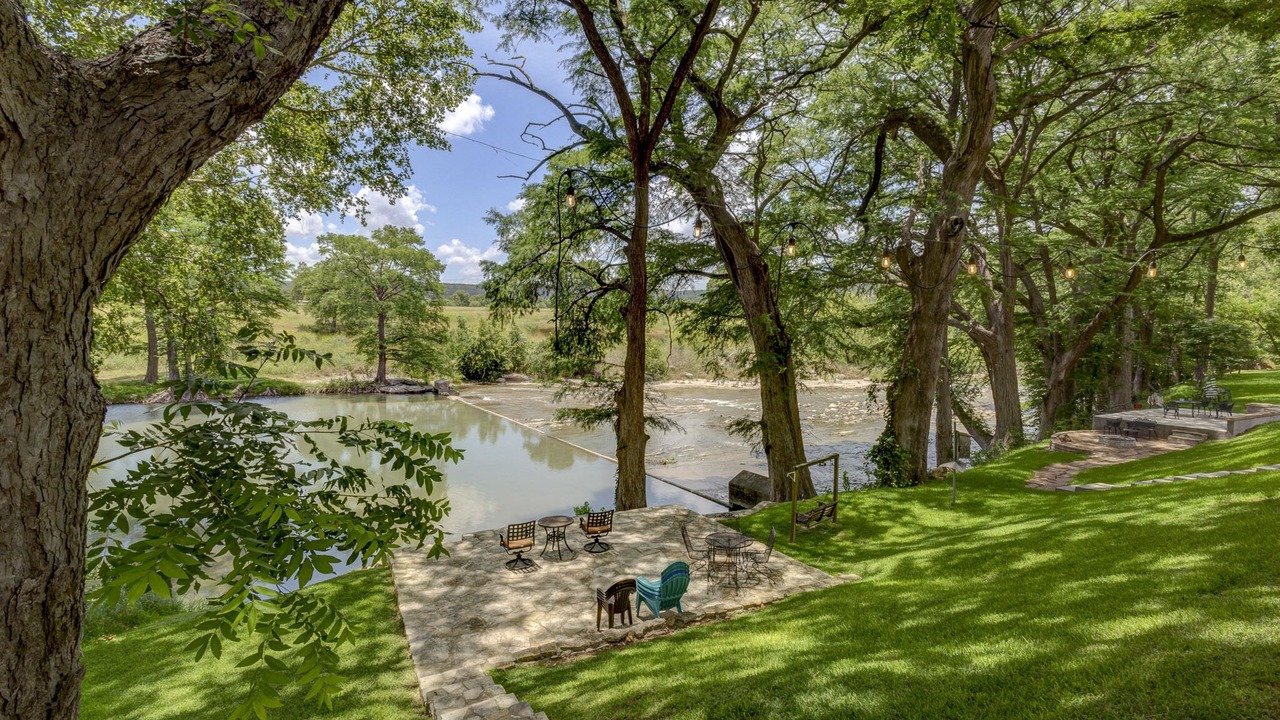 Photo of Others in New Braunfels