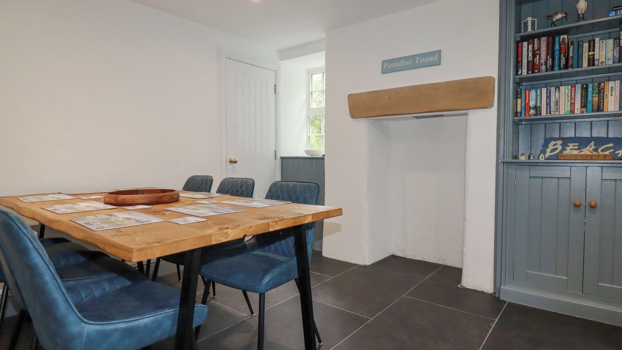 Photo of Others in Crantock