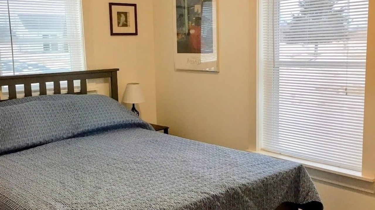 Photo of Bedroom in Alburg