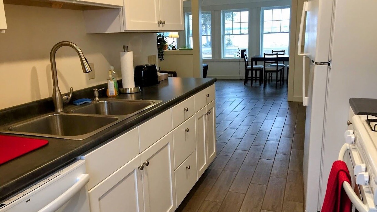 Photo of Kitchen in Alburg