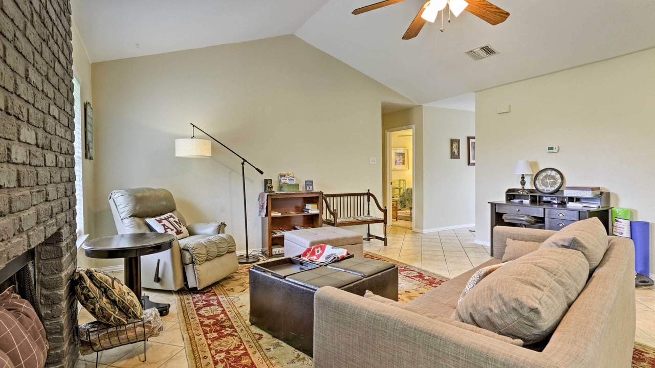Photo of Bedroom in McQueeney