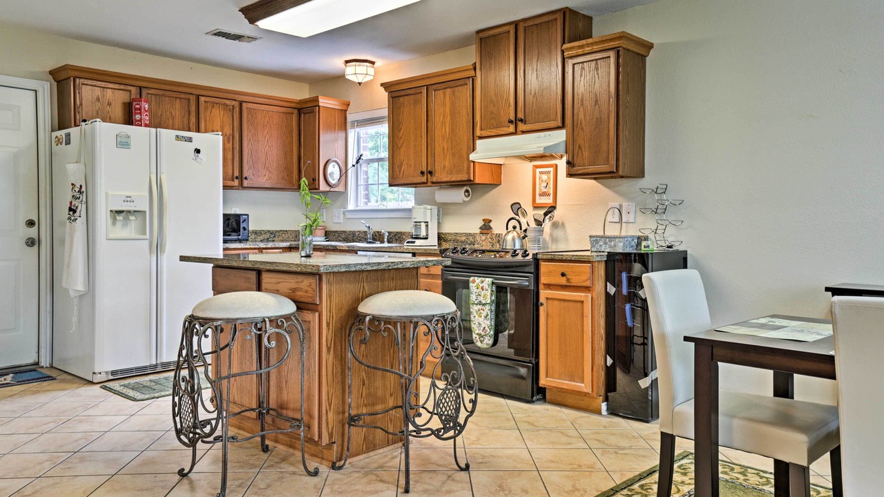 Photo of Kitchen in McQueeney
