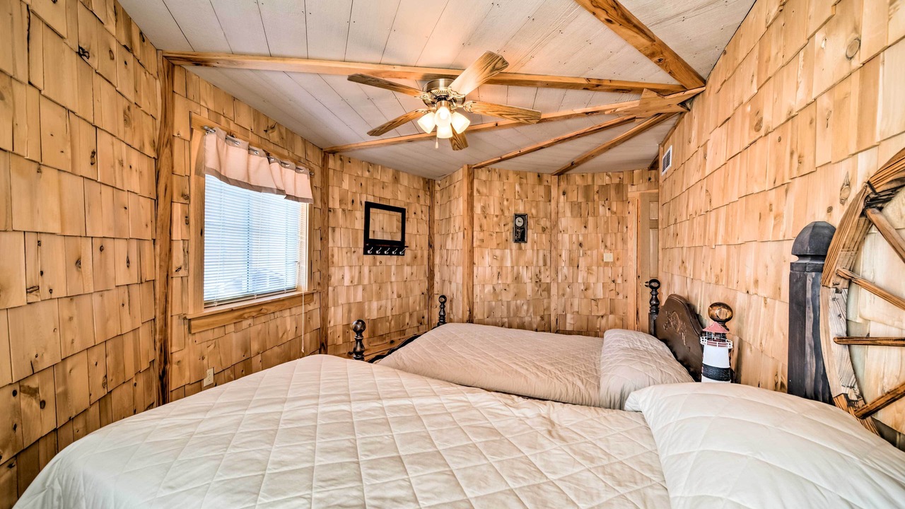 Photo of Bedroom in Bryant