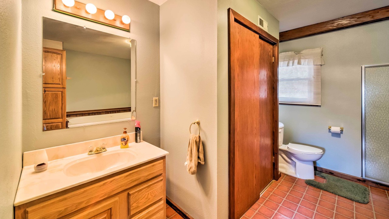 Photo of Bathroom in Bryant