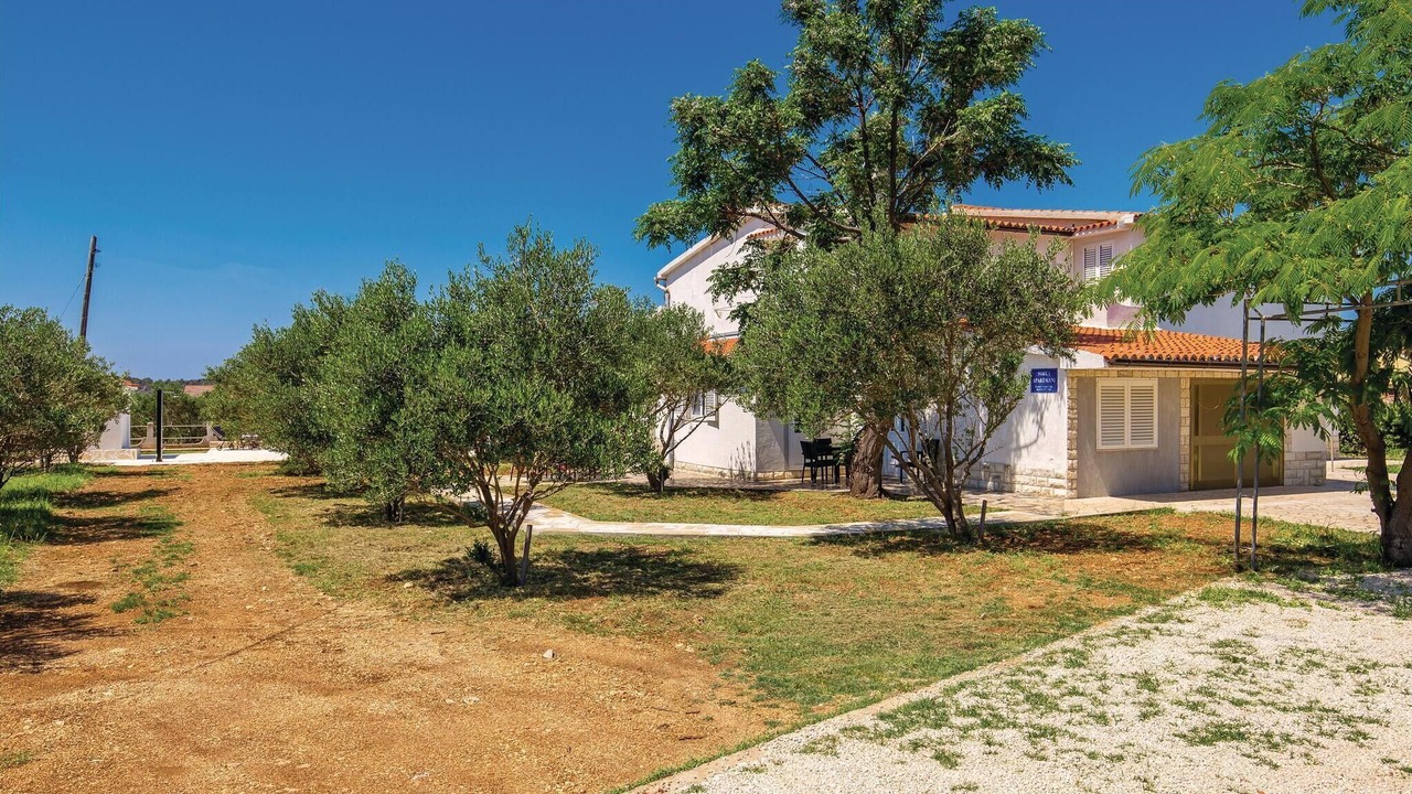 Photo of Others in Barbat na Rabu