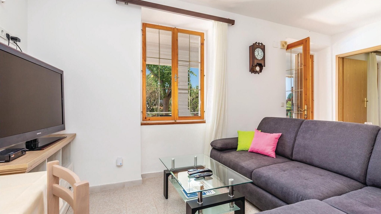 Photo of Bedroom in Barbat na Rabu