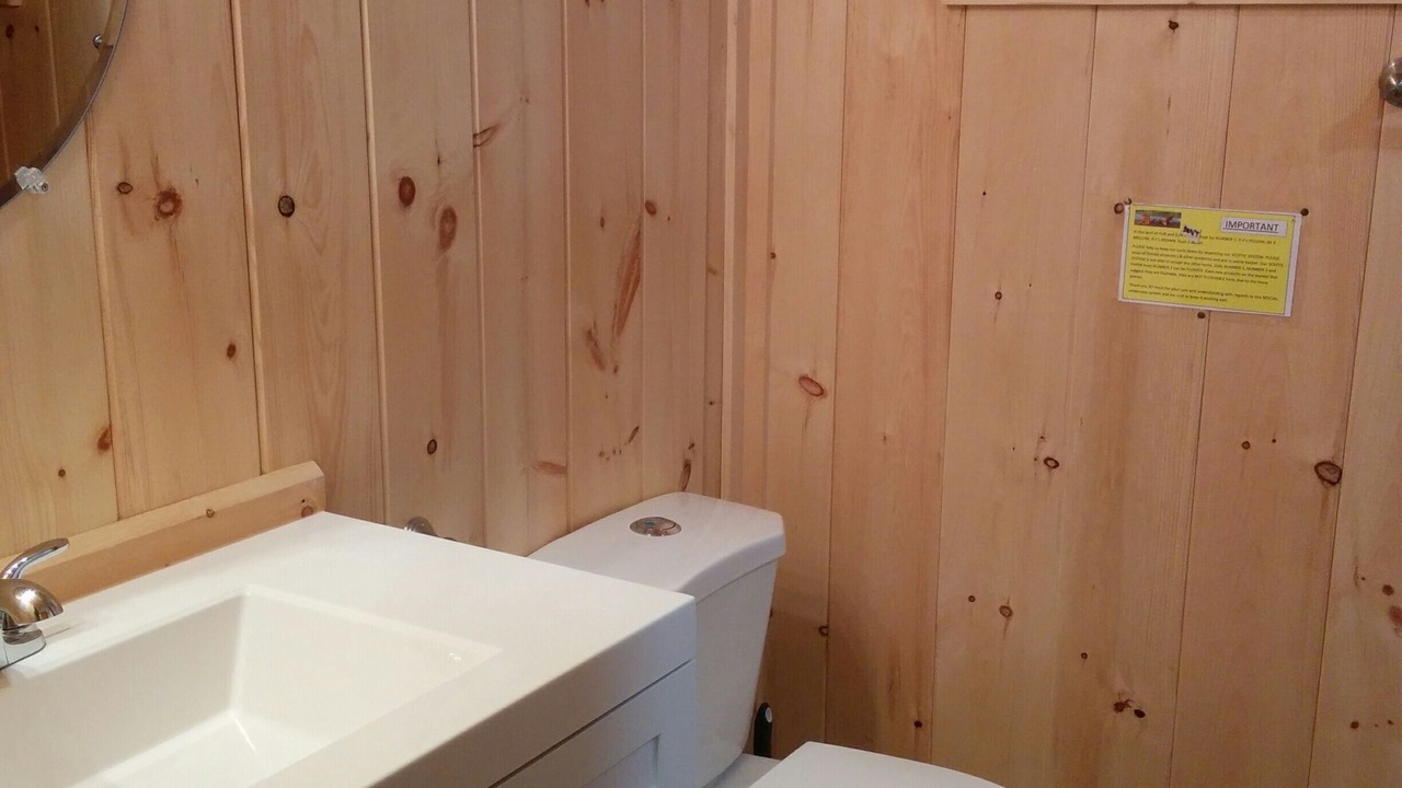Photo of Bathroom in Farleys Corners