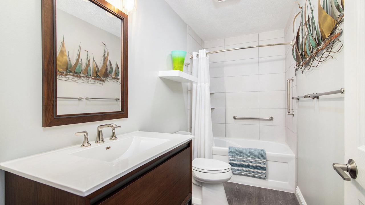 Photo of Bathroom in Manistee