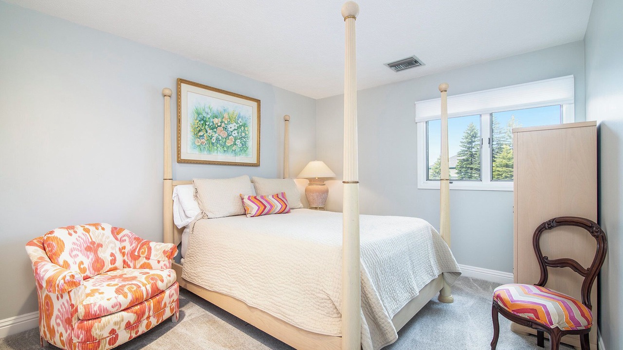 Photo of Bedroom in Manistee