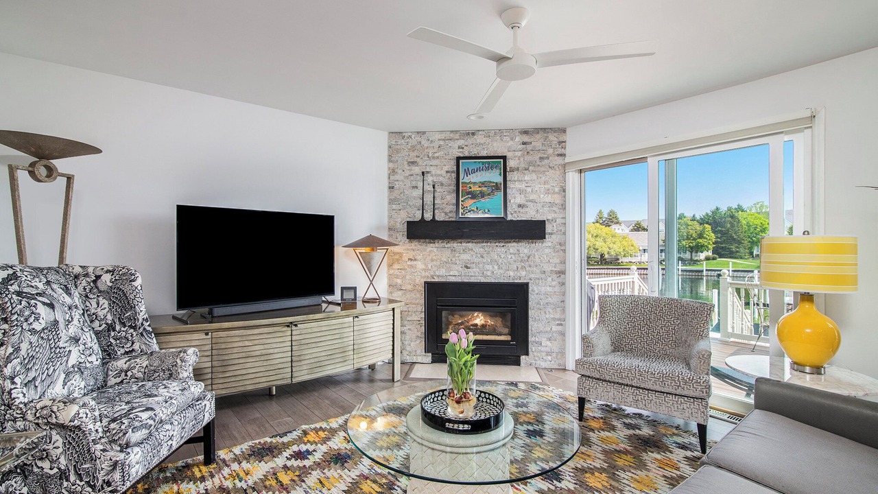 Photo of Livingroom in Manistee
