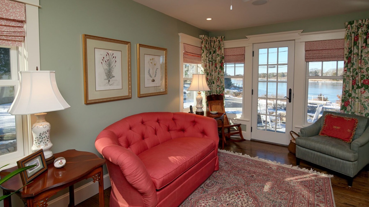 Photo of Livingroom in West Falmouth