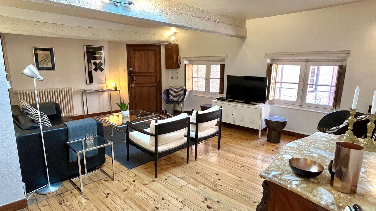 Photo of Livingroom in Saint-Etienne