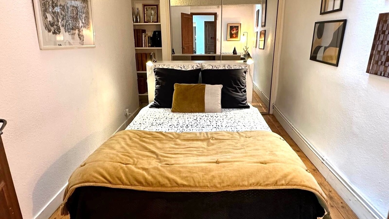 Photo of Bedroom in Saint-Etienne