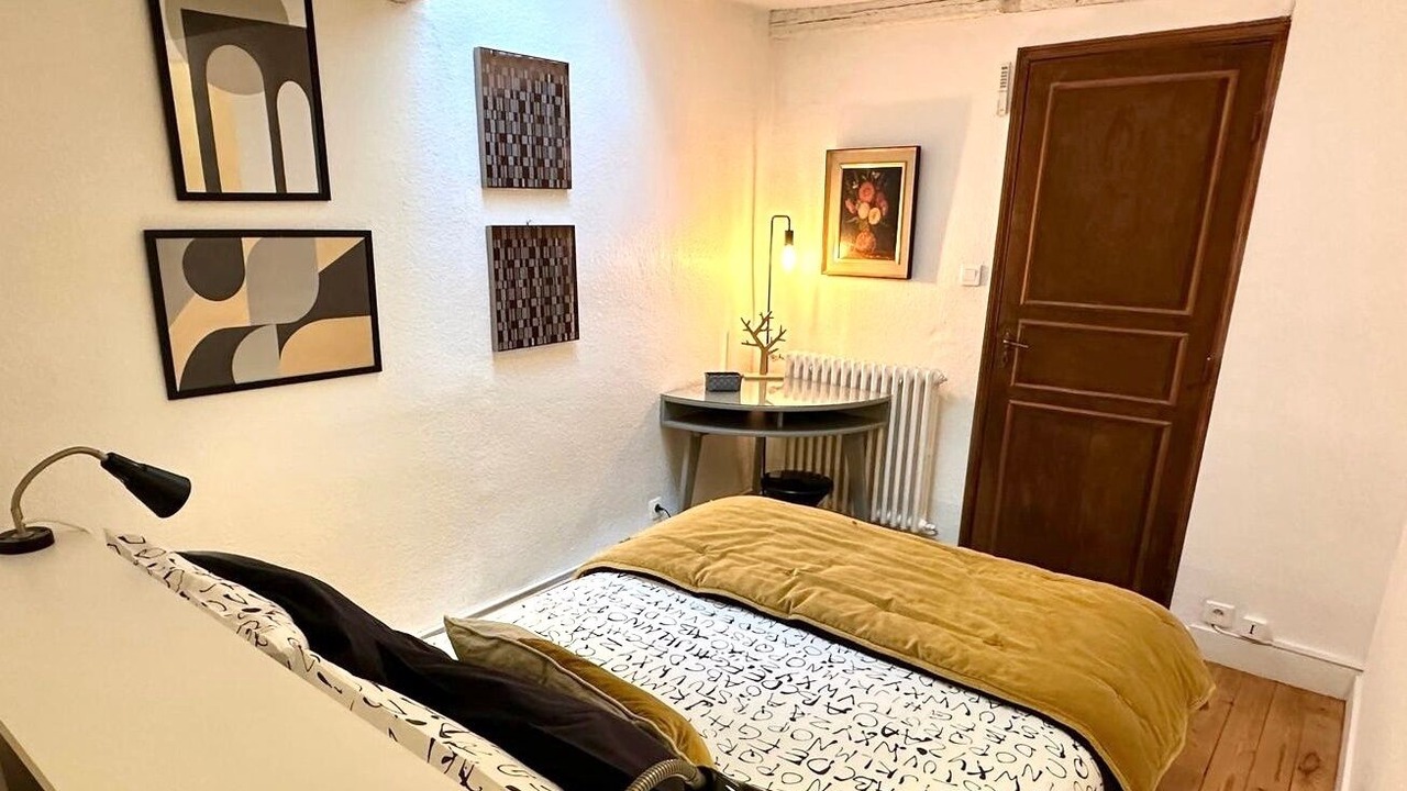 Photo of Bedroom in Saint-Etienne