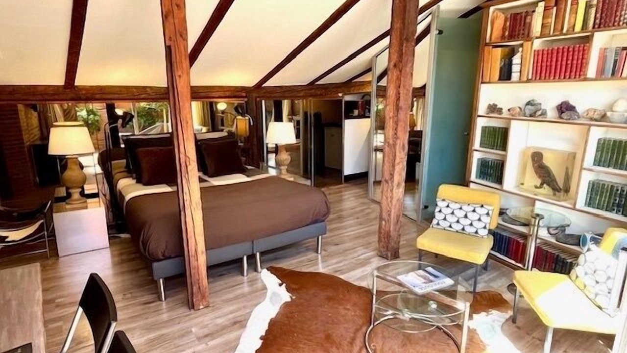 Photo of Bedroom in Saint-Etienne