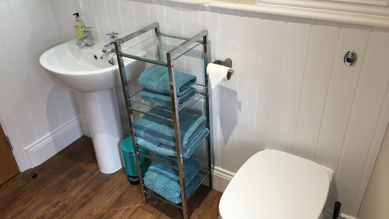 Photo of Bathroom in Appledore