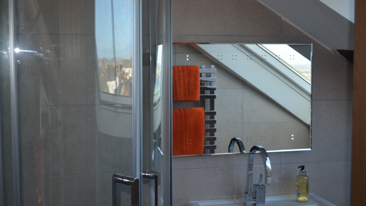 Photo of Bathroom in Appledore