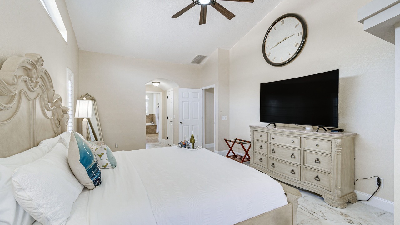 Photo of Bedroom in Gulf Cove