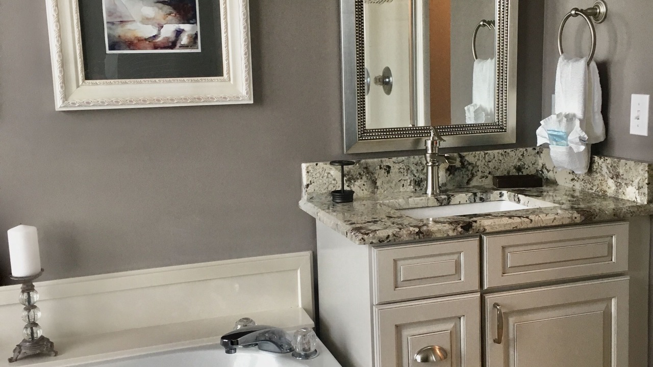 Photo of Bathroom in Gulf Shores