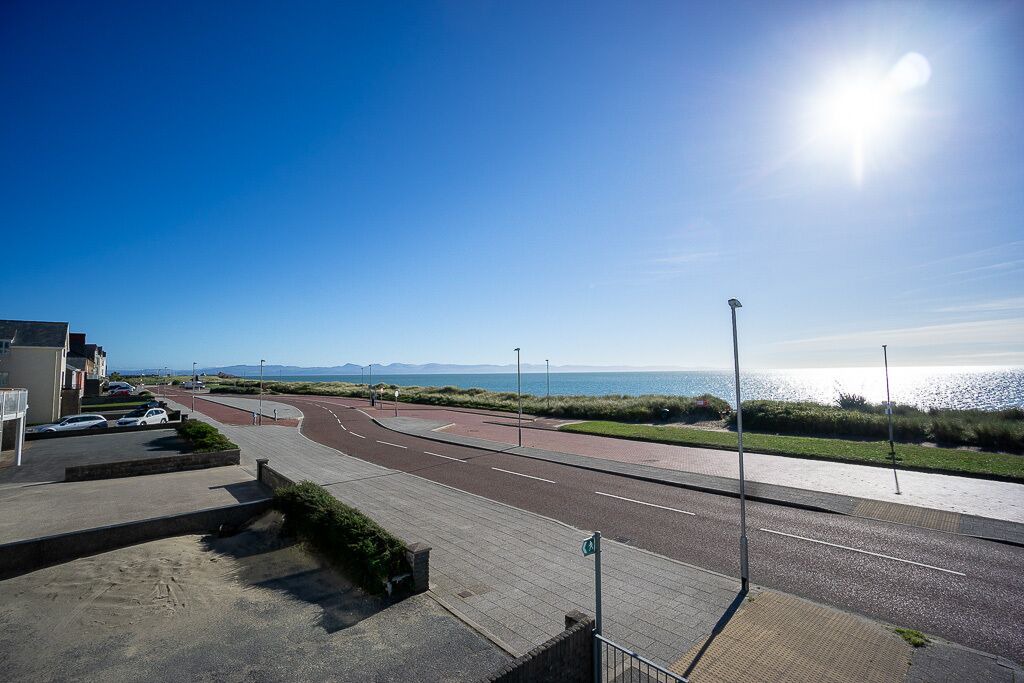 Photo of Others in Rhyd-y-clafdy