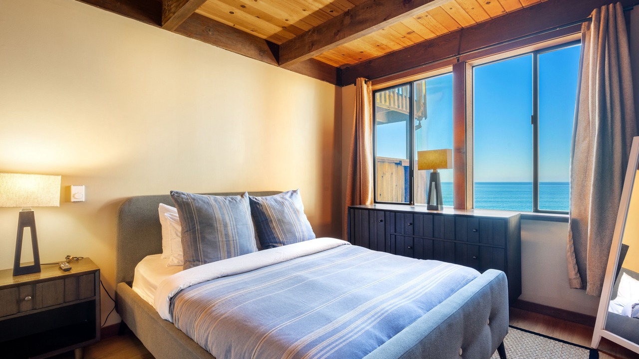 Photo of Bedroom in Dillon Beach
