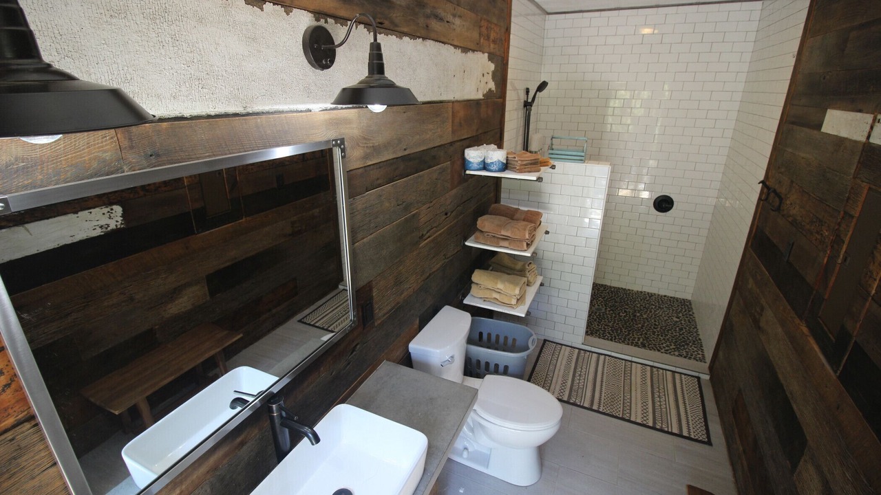 Photo of Bathroom in Copperhill