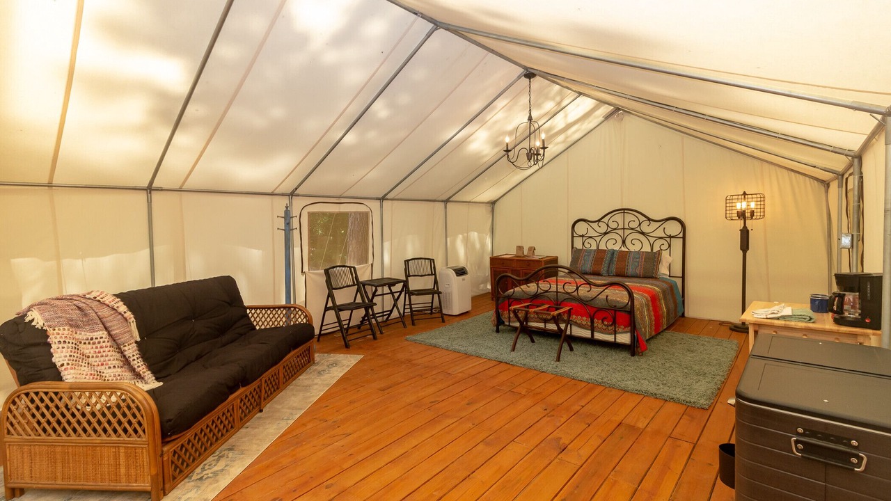 Photo of Others in Copperhill