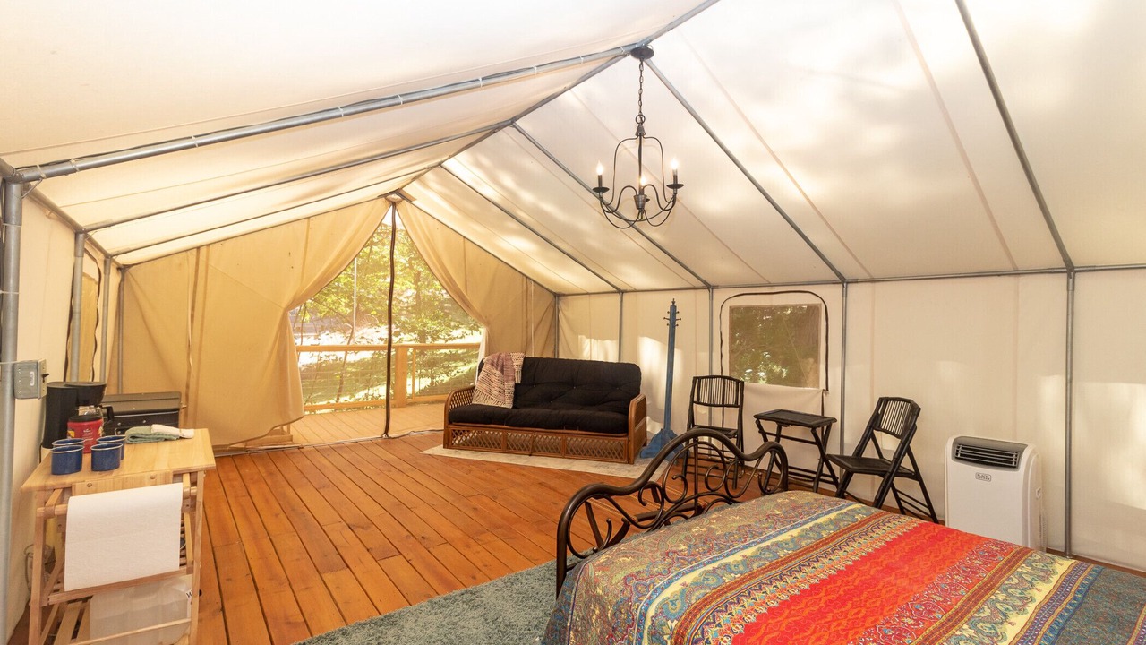 Photo of Bedroom in Copperhill