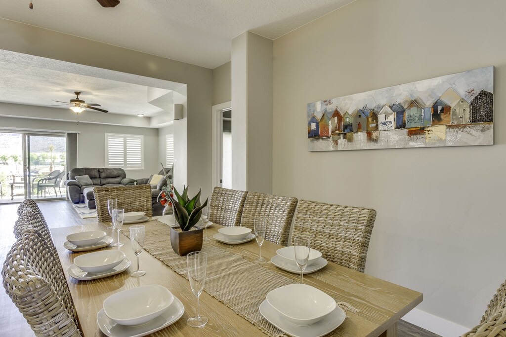 Photo of Livingroom in St. George