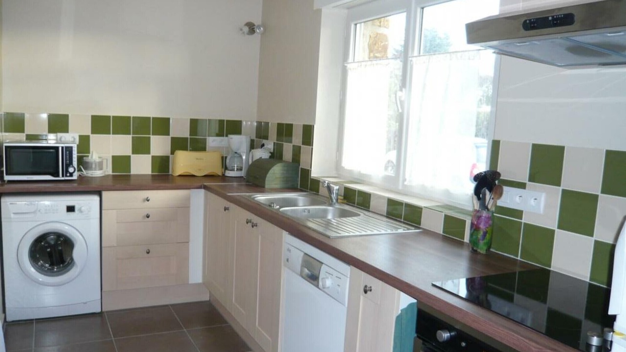 Photo of Kitchen in Les Moitiers-d'Allonne