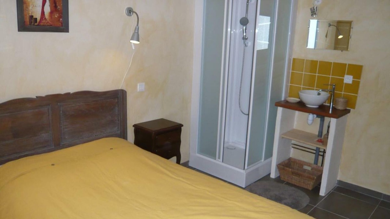 Photo of Bedroom in Les Moitiers-d'Allonne